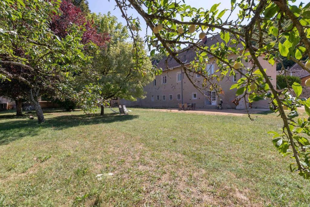 Cabana & Le Gite Du Chateau - Proche Macon Nord Lugny Zewnętrze zdjęcie